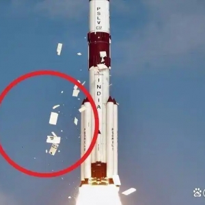 向全球宣布，中國研發顛覆性無人機，空中瞬時分體，瓦解防空系統 ...